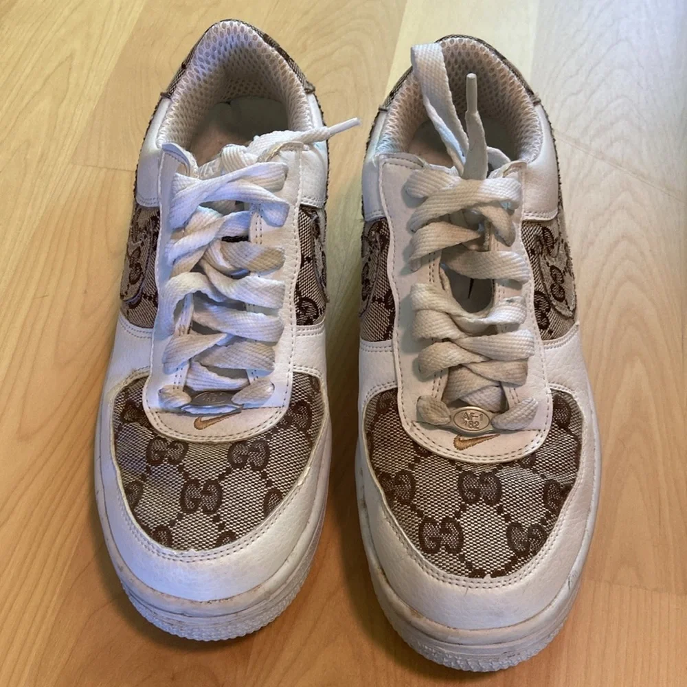 Gucci x Nike Air Force Ones in Brown - Picture 2 of 7